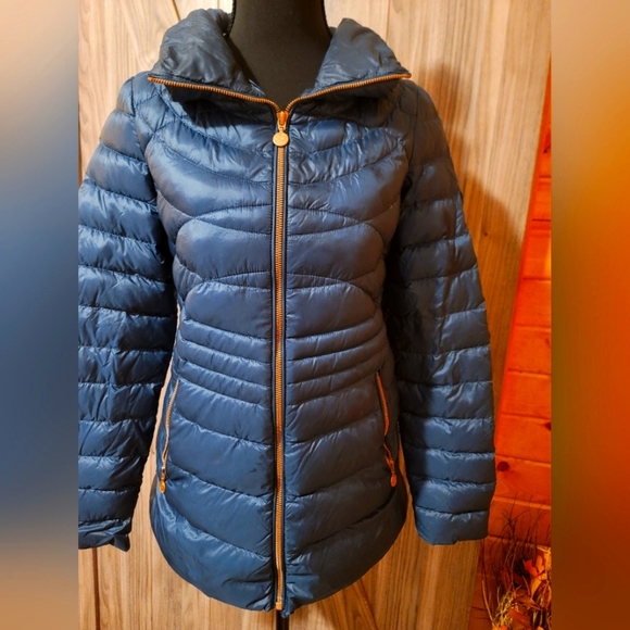 Bernardo Puffer Jacket - Picture 1 of 5